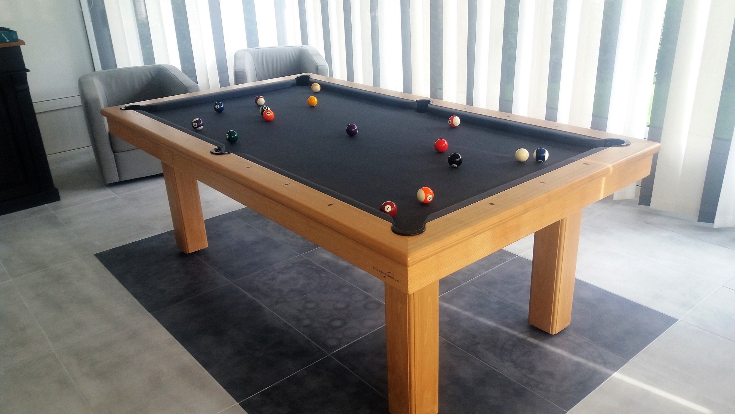 Customizable modern table billiard OIRION